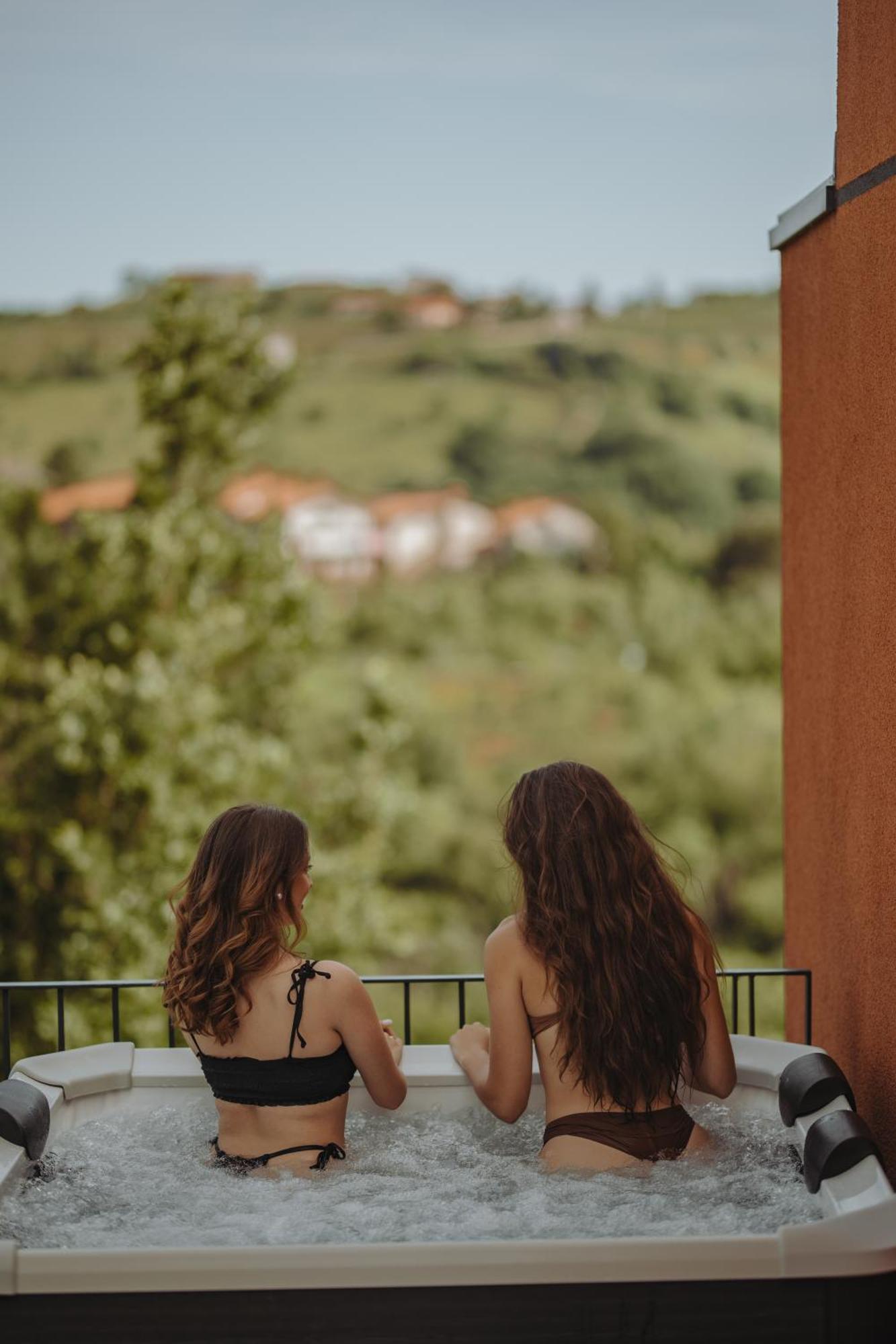 Glamping Senesalina Villa Kojsko Buitenkant foto